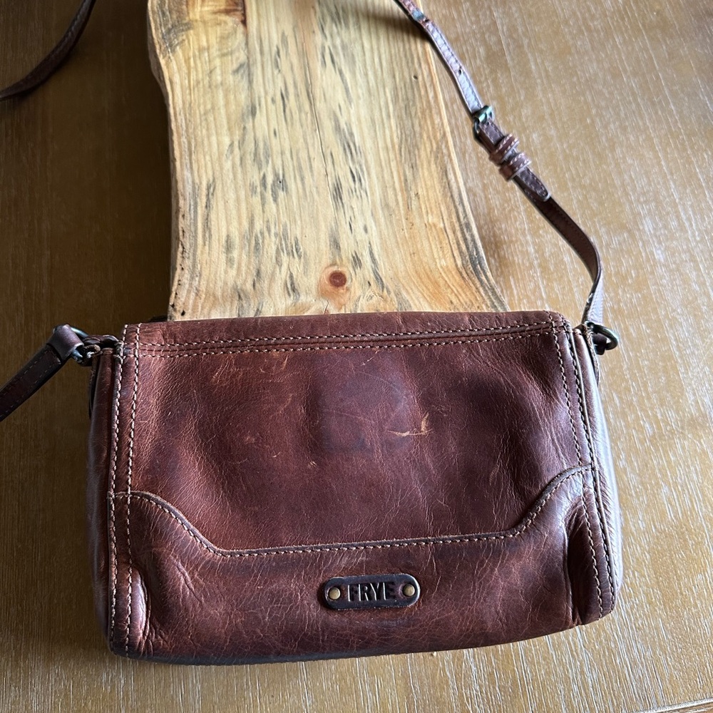 Frye Distressed Brown Leather crossbody Bag